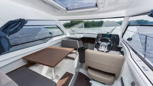 Beneteau Antares 7