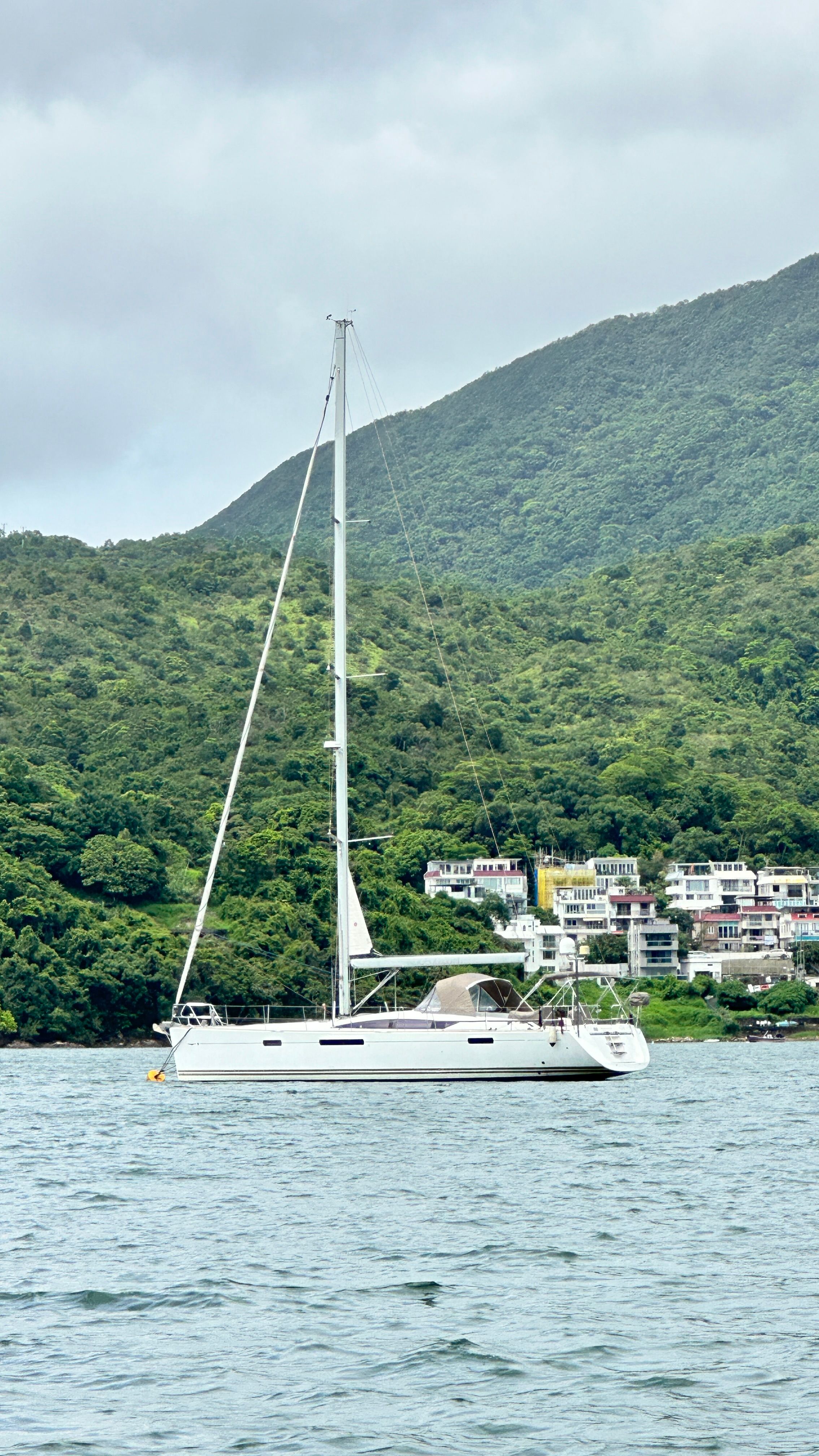Jeanneau 57